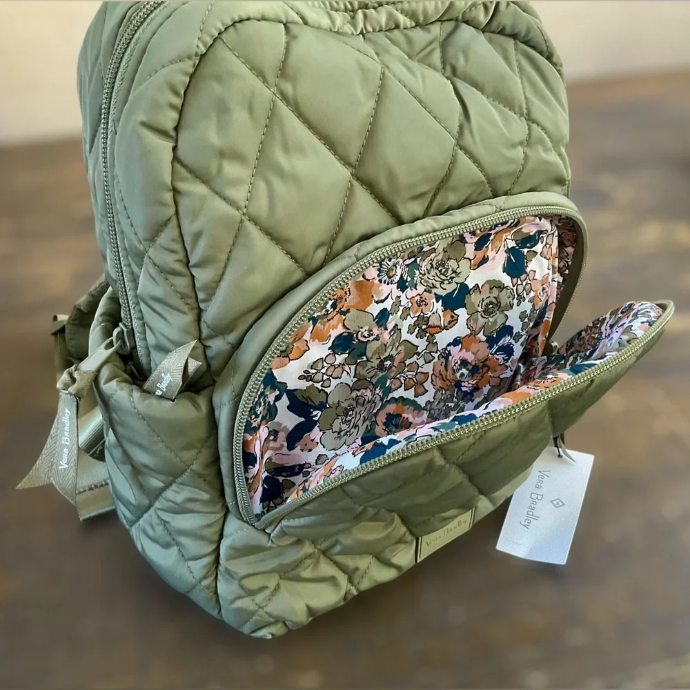 🌸Vera Bradley Ultralight Essential Compact Backpack - Picture 5 of 15
